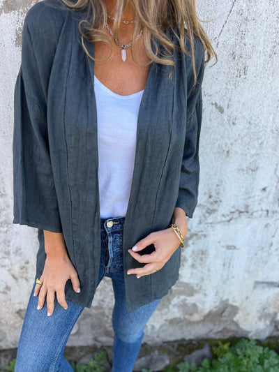 كارديجان من الكتان مع كشكش