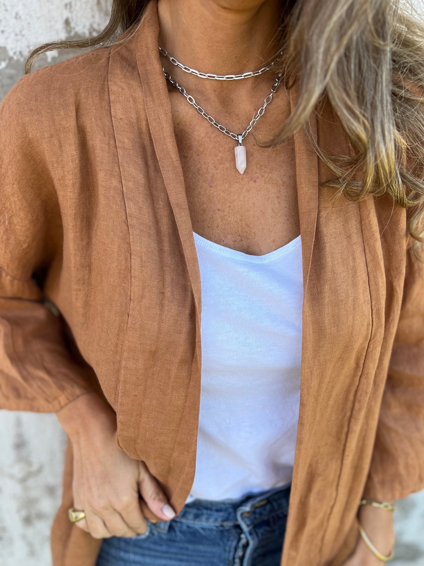 كارديجان من الكتان مع كشكش