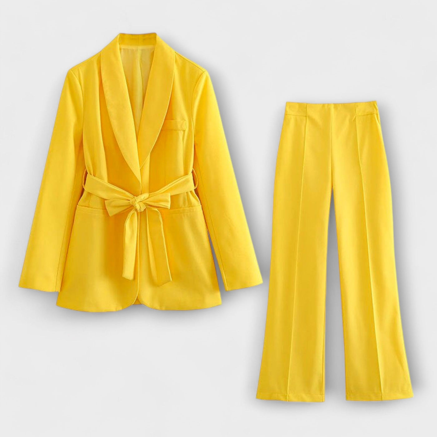 إنّا® | مجموعة أنيقة من قطعتين