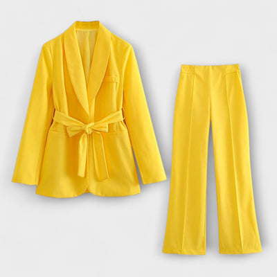 إنّا® | مجموعة أنيقة من قطعتين