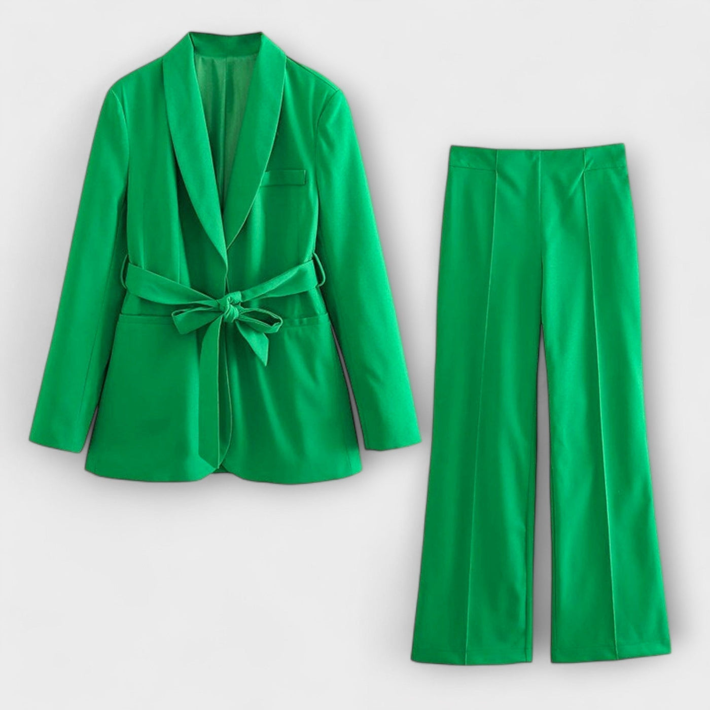 إنّا® | مجموعة أنيقة من قطعتين