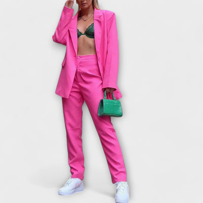 اوندا® | بدلة أنيقة للسيدات