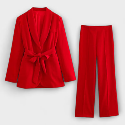 إنّا® | مجموعة أنيقة من قطعتين