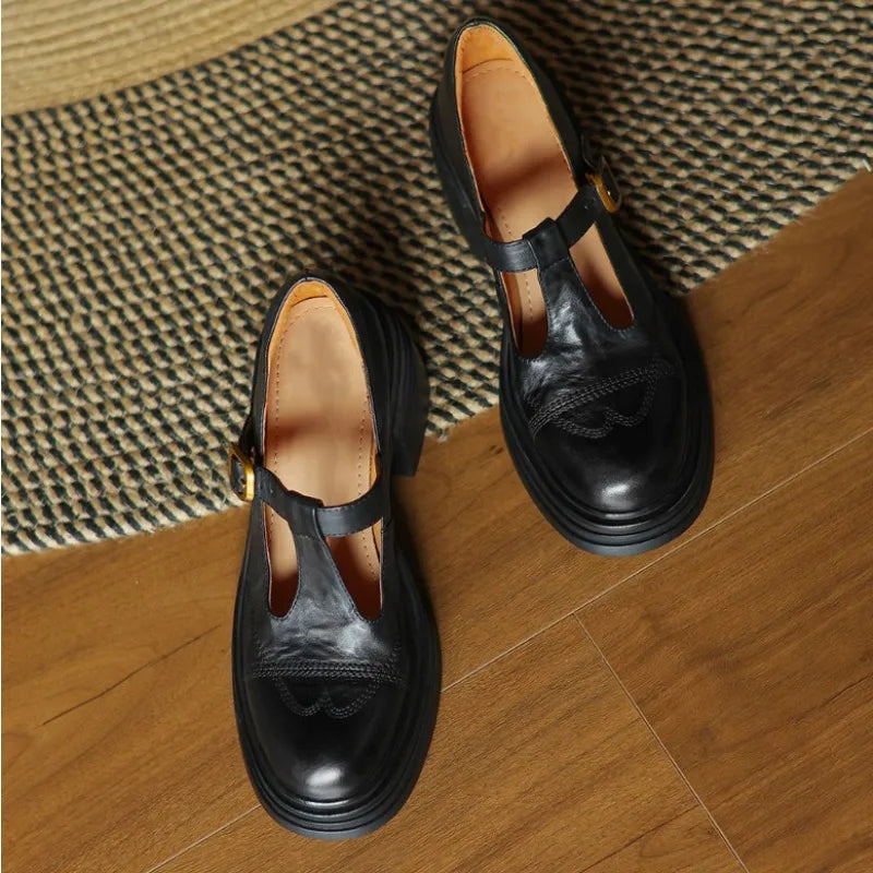 كلاارا® | أحذية جلدية نباتية طبية