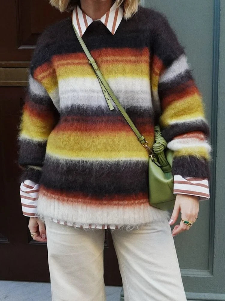 أريانا® | سترة كبيرة الحجم بخطوط ملونة