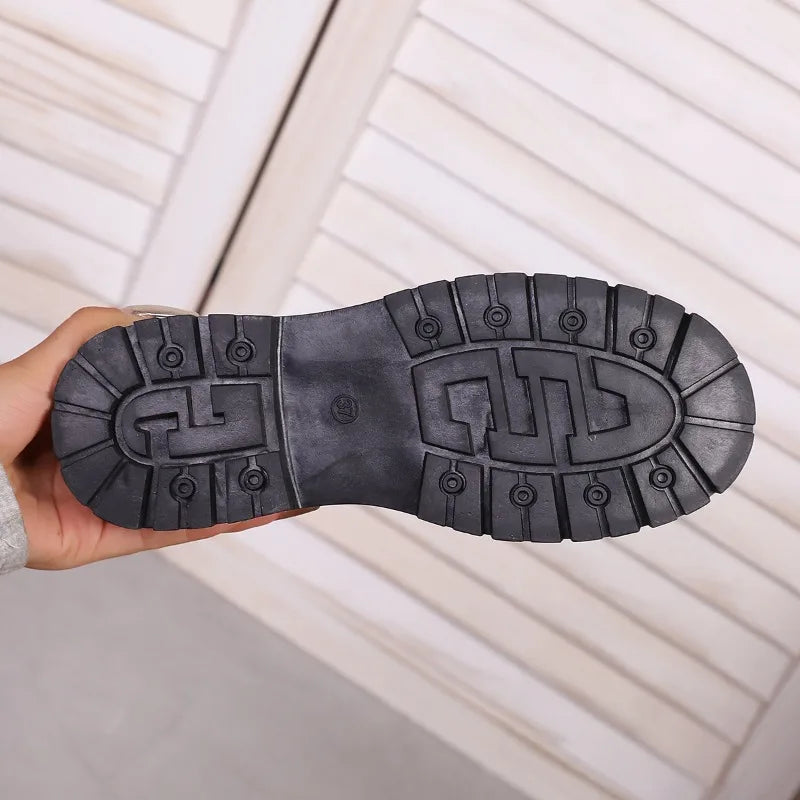 ثاليا® | أحذية متينة بسحاب