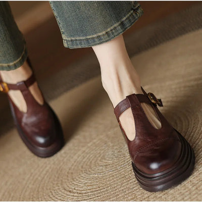 كلاارا® | أحذية جلدية نباتية طبية