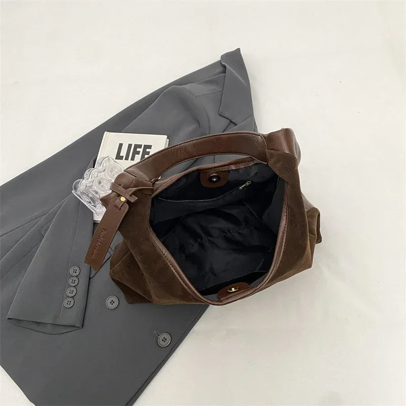 ليوني® | حقيبة توت مصنوعة من الجلد المدبوغ