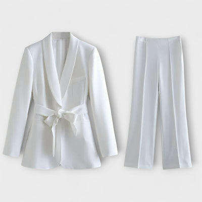 إنّا® | مجموعة أنيقة من قطعتين