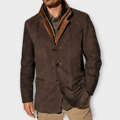 جاكيت من الجلد المدبوغ العتيق